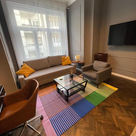 Апартаменти Szip Tatra Gold - Downtown Будапешт Екстер'єр фото